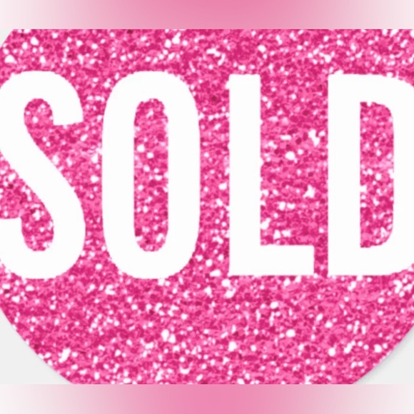 Vuori Dresses & Skirts - Vuori Cream Athletic Skirt